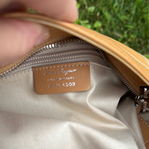NWOT Salvatore Ferragamo Tan Pebbled Leather Shoulder Bag with Silver Hardware - Picture 10 of 16